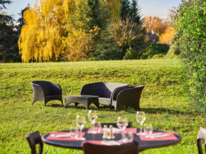Hotels in Saint-Pierre-Du-Perray